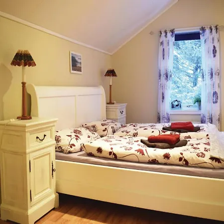 Five Bedroom Holiday In